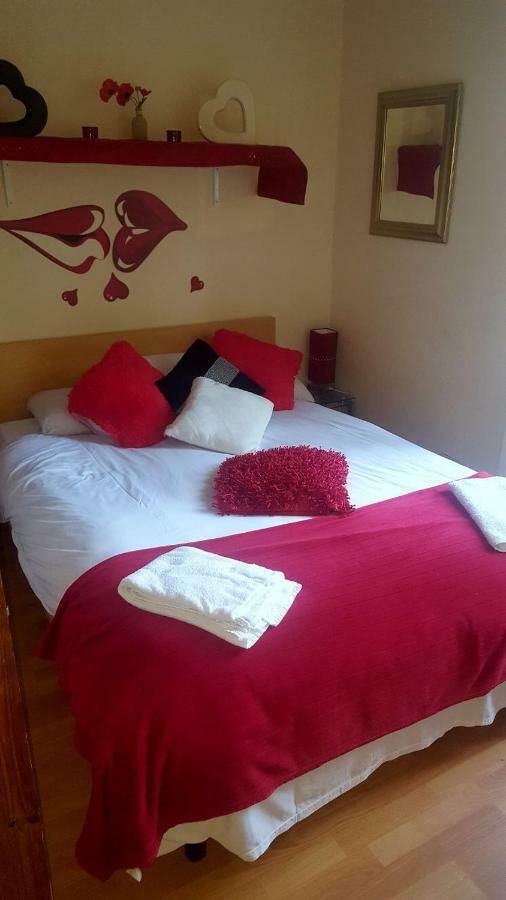 Apartment Centre Hamza Edinburgh